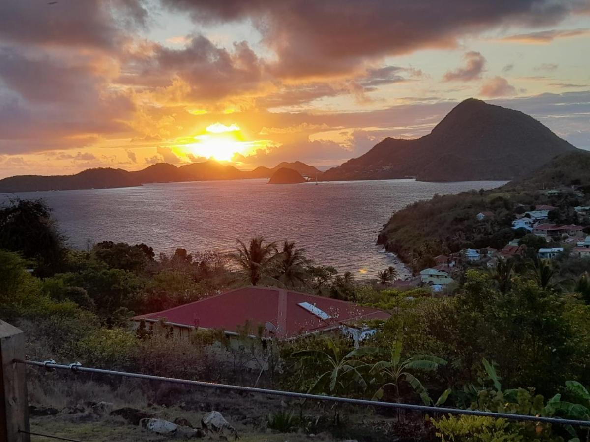 Ti Kaz Anoli Vue Epoustouflante Sur La Baie Villa Terre-de-Bas Exteriör bild