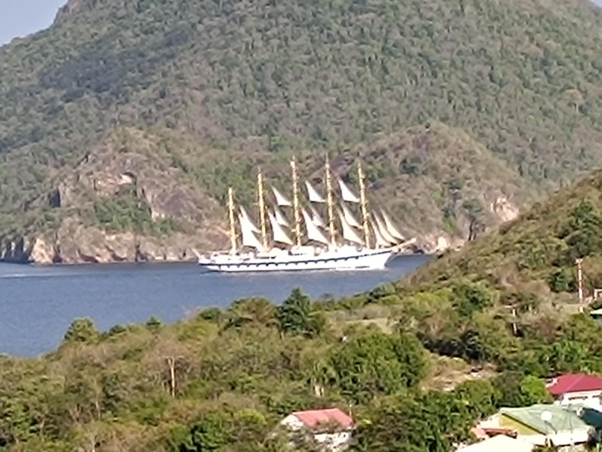 Ti Kaz Anoli Vue Epoustouflante Sur La Baie Villa Terre-de-Bas Exteriör bild